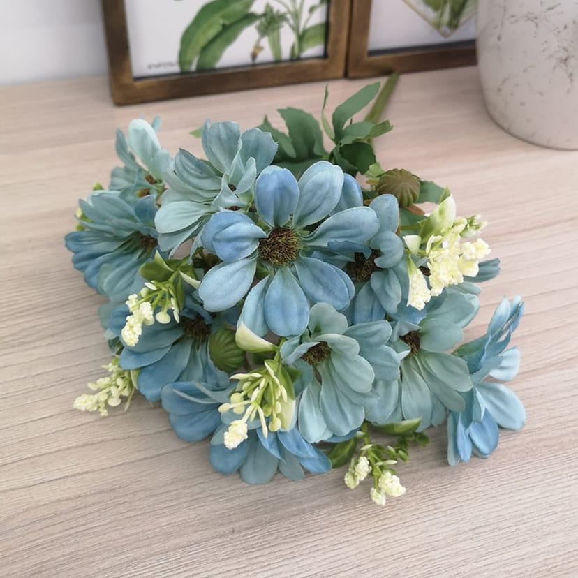 Искусственные цветы в Воронеже | Цветы искусственные «Ромашки с бутонами», голубые, букет