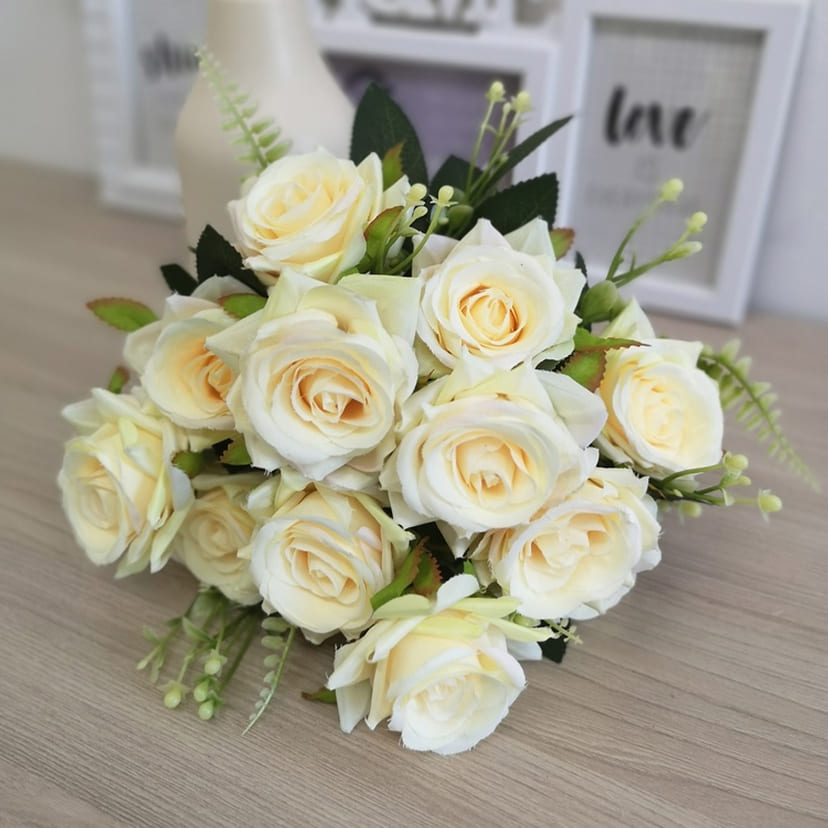 Искусственные цветы в Воронеже | Цветы искусственные «Розы острые», молочно-персиковые, букет